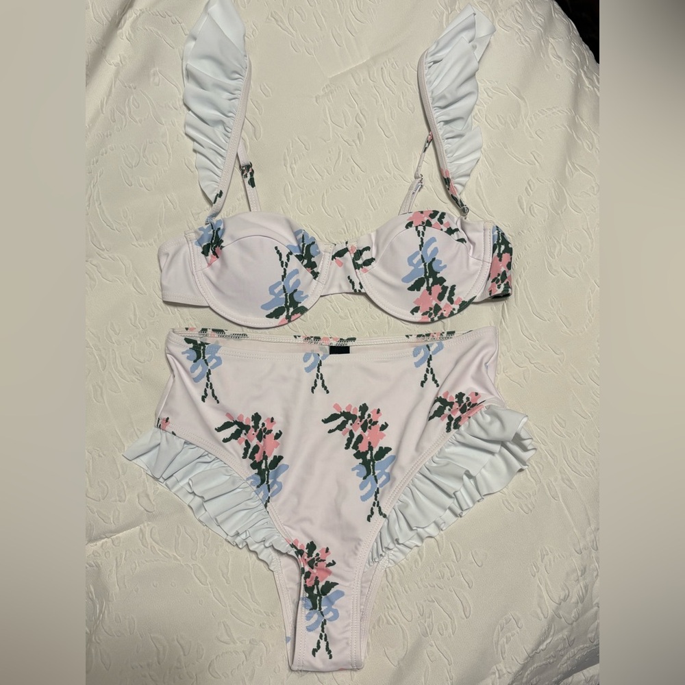 Cider Floral Ruffle High Waisted Bikini Set
